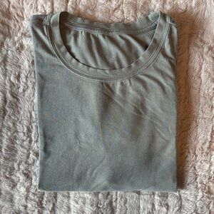 Vuori Men's Short Sleeve Tee - Light Green